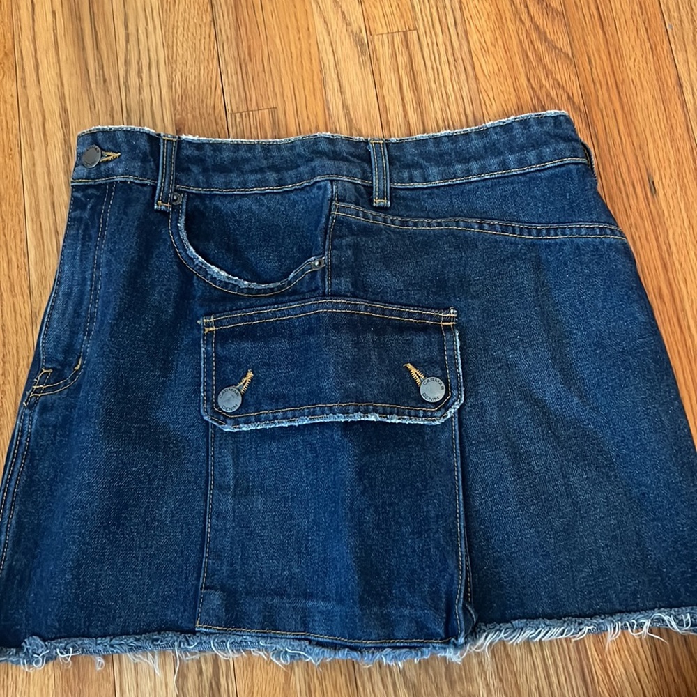 LF Carmar Colin cargo side pocket denim skirt - Picture 7 of 7